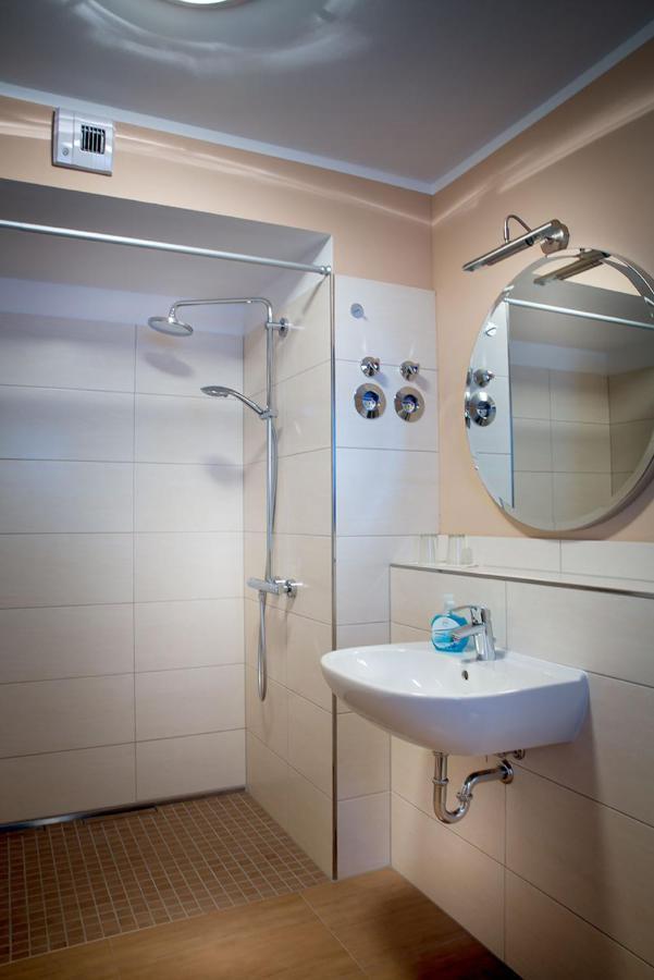 H&H Apartment Im Greifswald Eldena Nr19-Jonas Mit Terrasse المظهر الخارجي الصورة